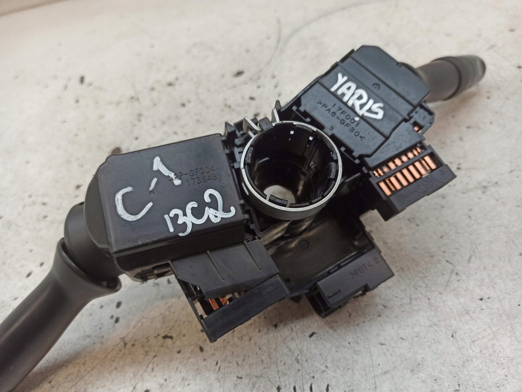 фото №12, Toyota yaris verso 1 переключатель комбинированный 17f001 173848 skuf1772