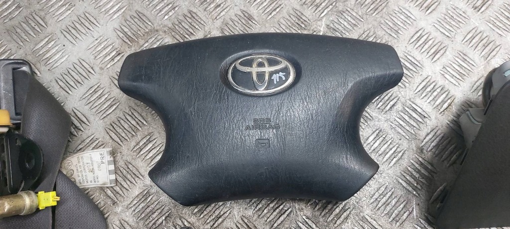 фото №3, Набір подушка подушка безпеки ремені avensis verso