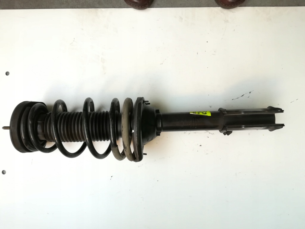 фото №1, Амортизатор subaru оригинальный номер 20360fe900