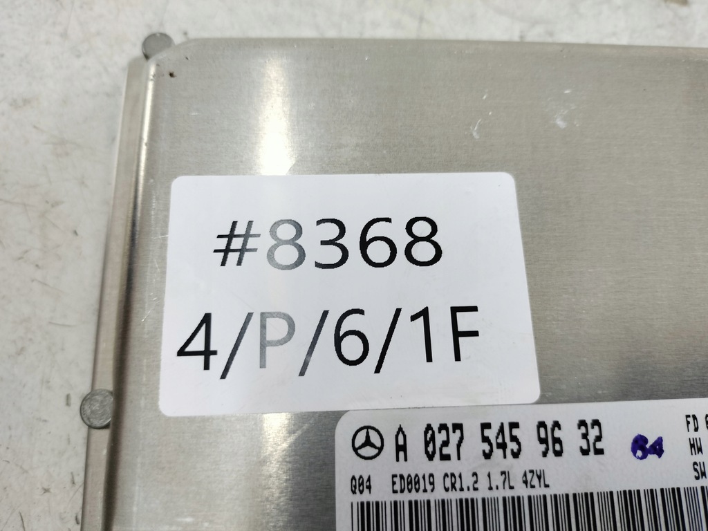 фото №8, Бортовой компьютер блок управления двигателя 0281010039 a0275459632 mercedes w168