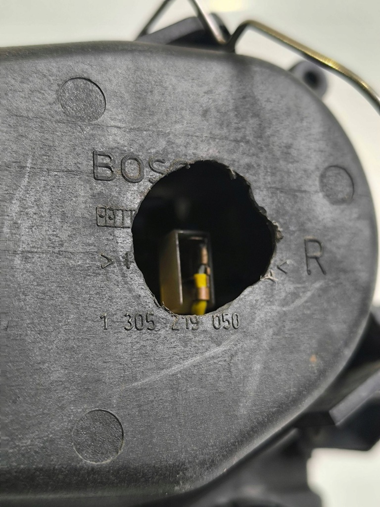 фото №10, Audi a8 s8 d2 4d 2000 перед сторона правая лампа передняя