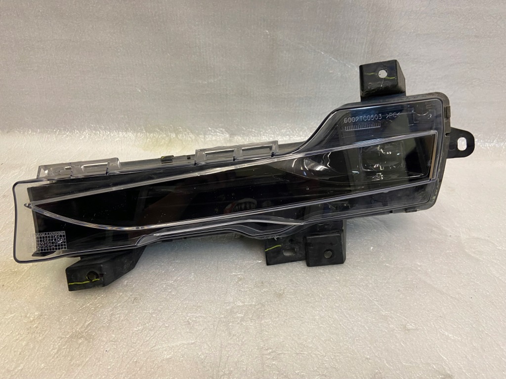 Купити Tesla model 3 y led протитуманна фара лівий 1624797-00-a