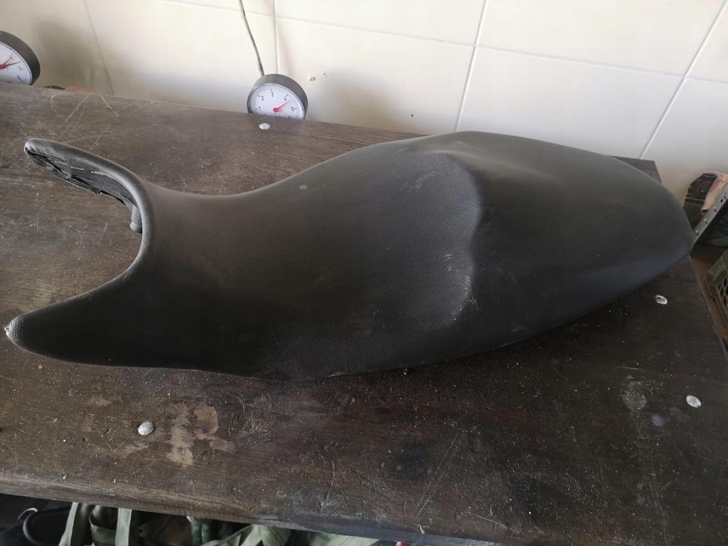 фото №1, Сиденье сиденье заднее сиденье bmw f800r 2018r