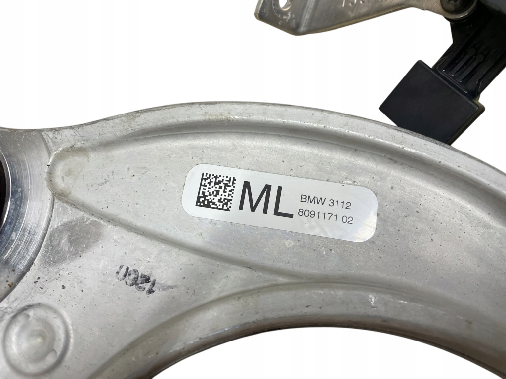 Поворотный кулак передок  левая + рычаг верхний + датчик выравнивание bmw xm g09 s68 Цена