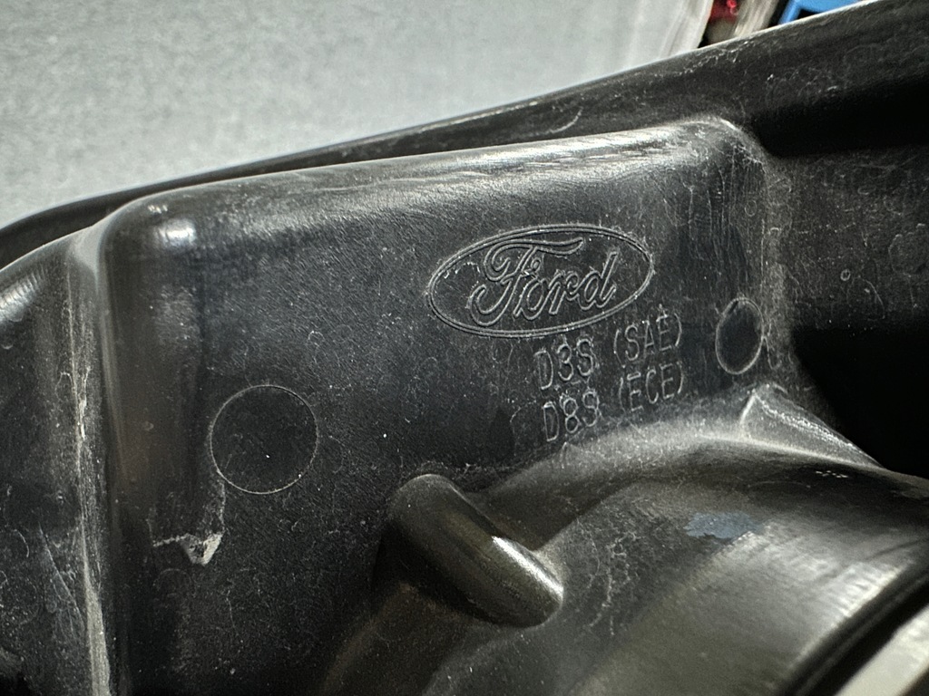 фото №14, Лампа ford mustang vi ксенон + led usa права комплектна оригінал