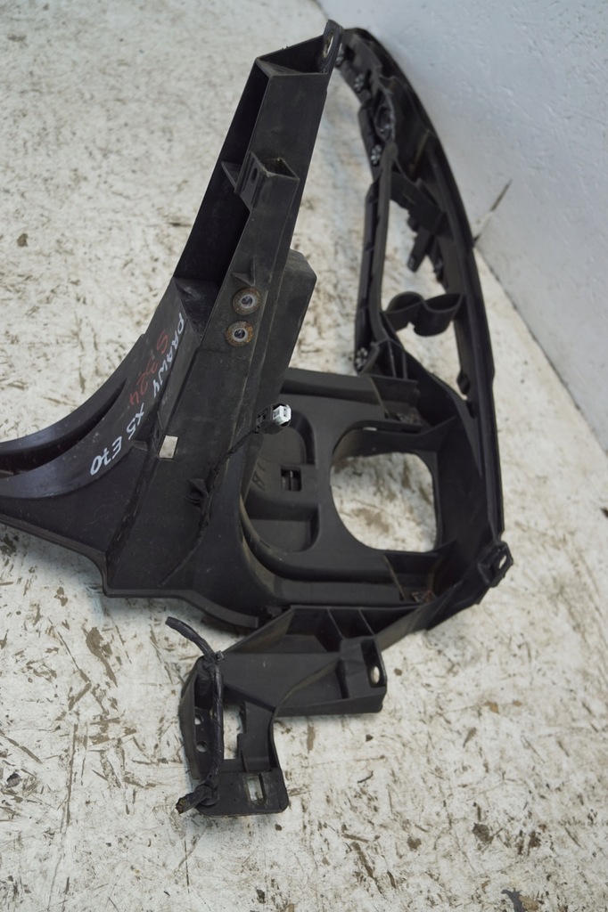 фото №11, Напрямна кронштейн крила праве bmw x5 e70 7157984