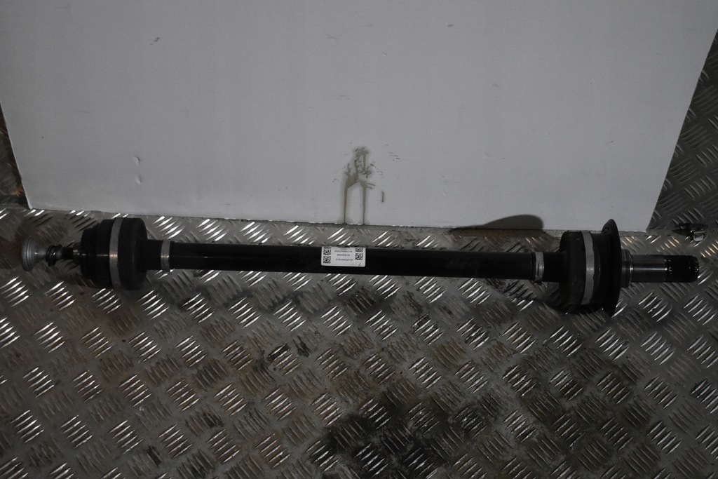 фото №1, Idealna приводной вал задняя правая bmw g30 g31 530dx 540dx 1