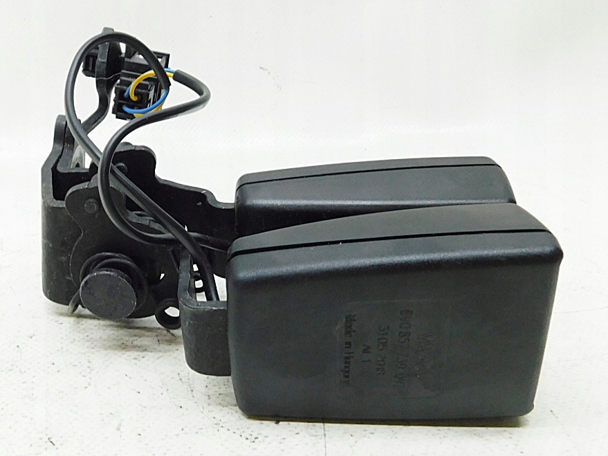 фото №4, Клипса ремней двойной audi оригинальный номер 8v0857739