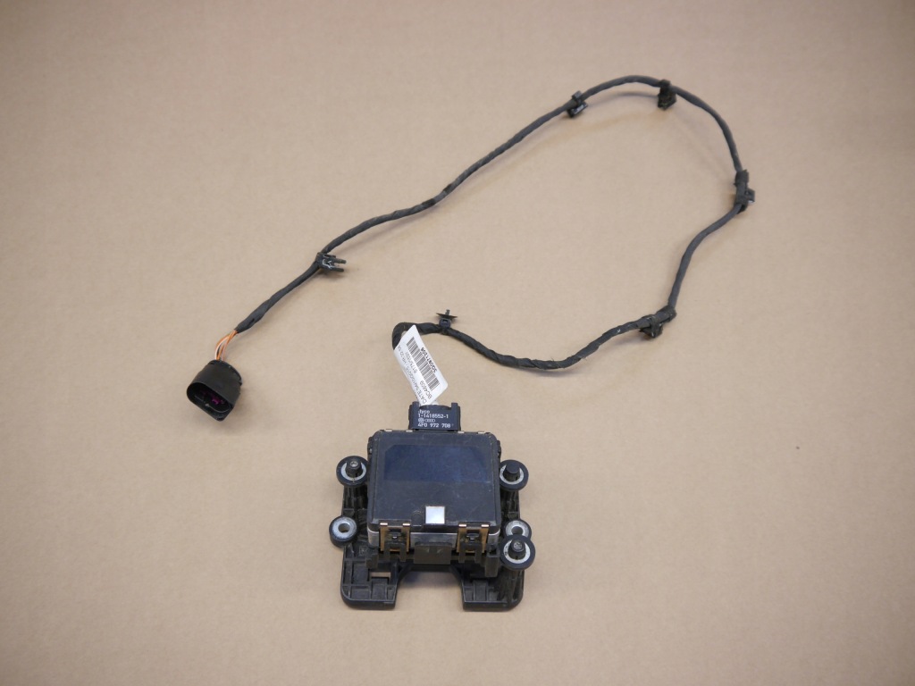 фото №1, Vw passat b8 радар distronic 3q0907561c