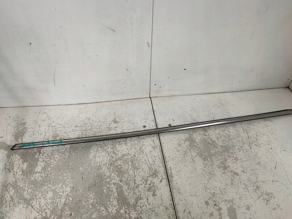 фото №1, Молдинг дверь хром левая mini clubman r55