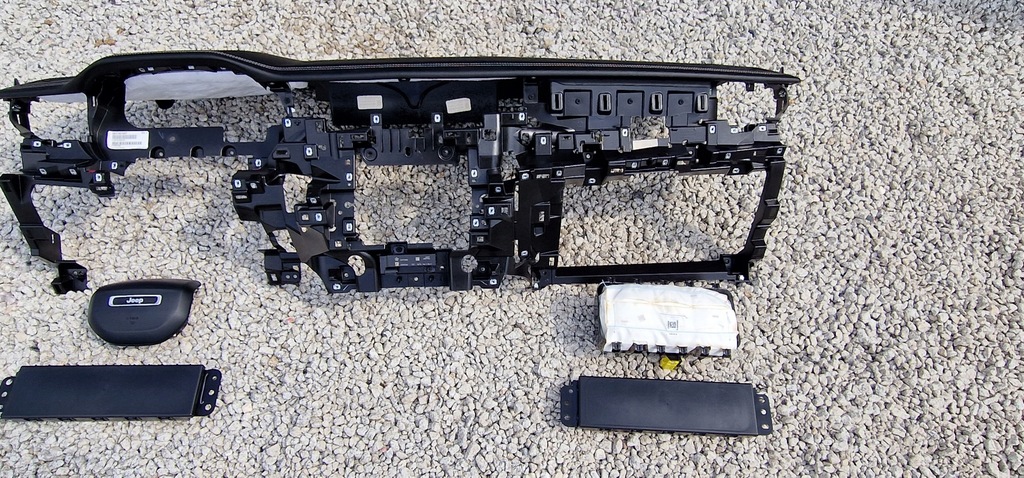 фото №13, Jeep grand cherokee wl limited l 2021 22 23 air bag приборная панель консоль подушки безопасности