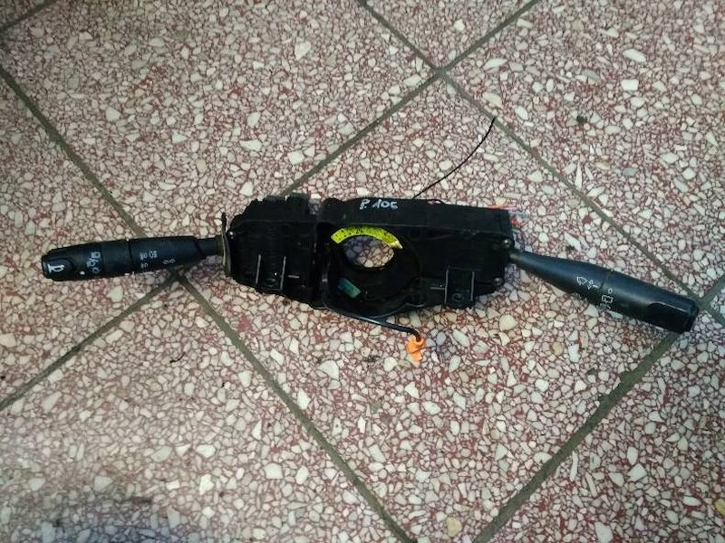 фото №1, Перемикач комбінований світла 96049597 peugeot