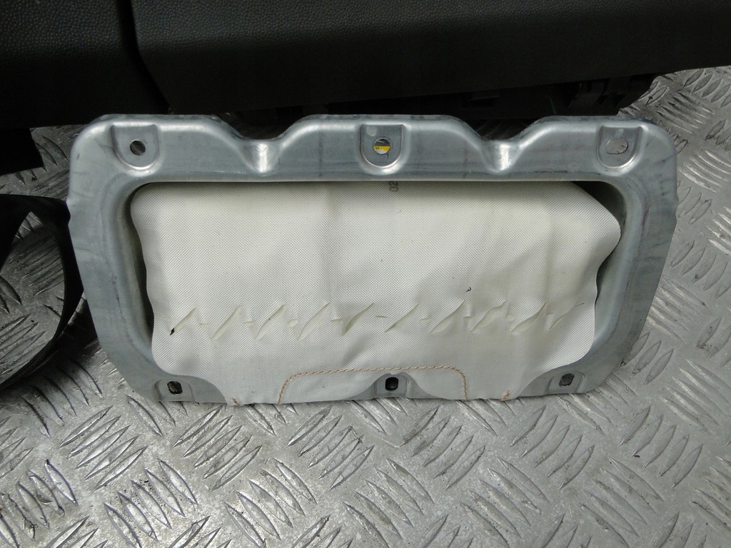 фото №12, Консоль панель приладів панель приладів подушка безпеки ford fiesta mk7 lift orginał