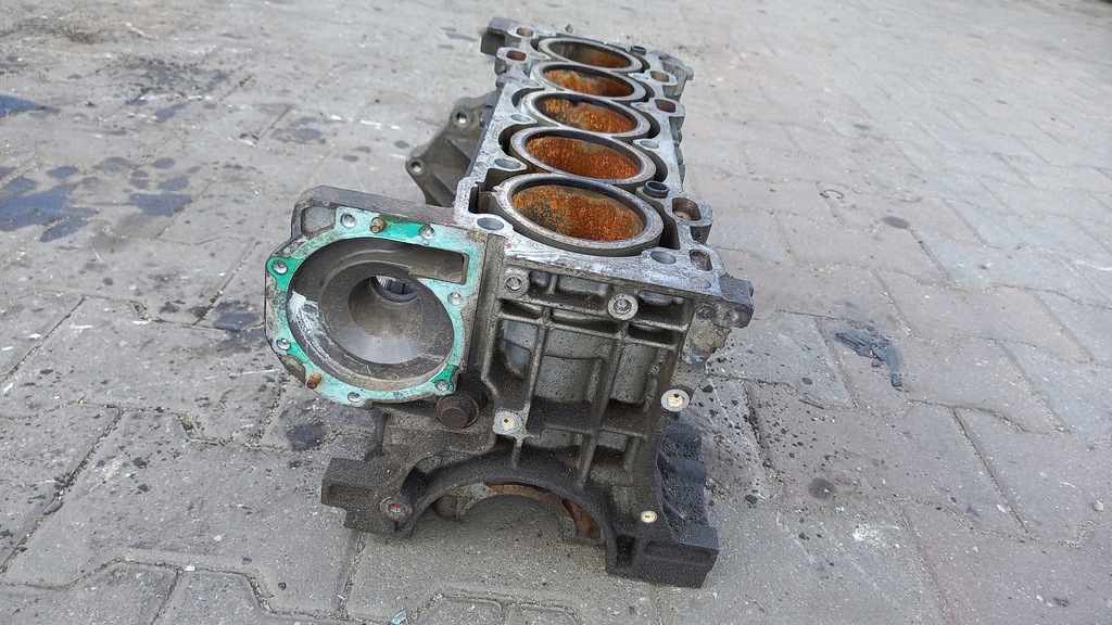 фото №5, Блок двигуна d5244s volvo s60 v70 s80