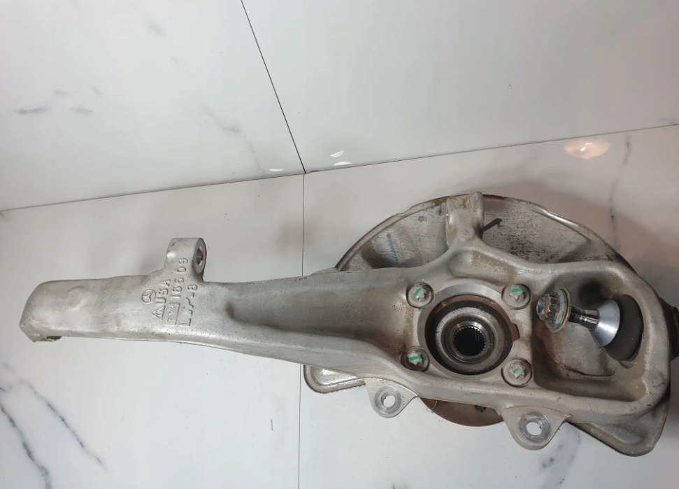 фото №1, Mercedes gls x166 поворотный кулак ступица 16609