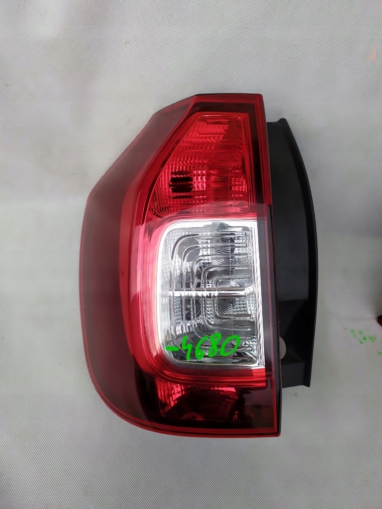 фото №1, Лампа левая задняя dacia logan 2 ii kombi mcv lift