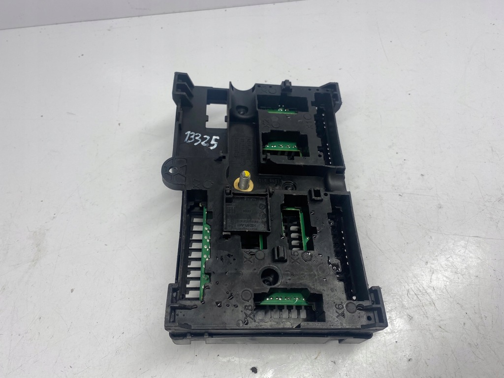 фото №1, Bmw x4 g02 коробка запобіжників 8736251