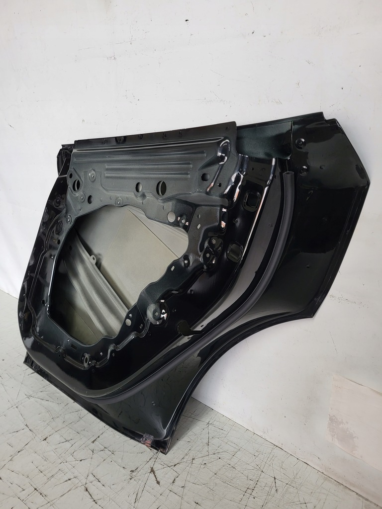 фото №10, Двері праве задня задні tesla model y