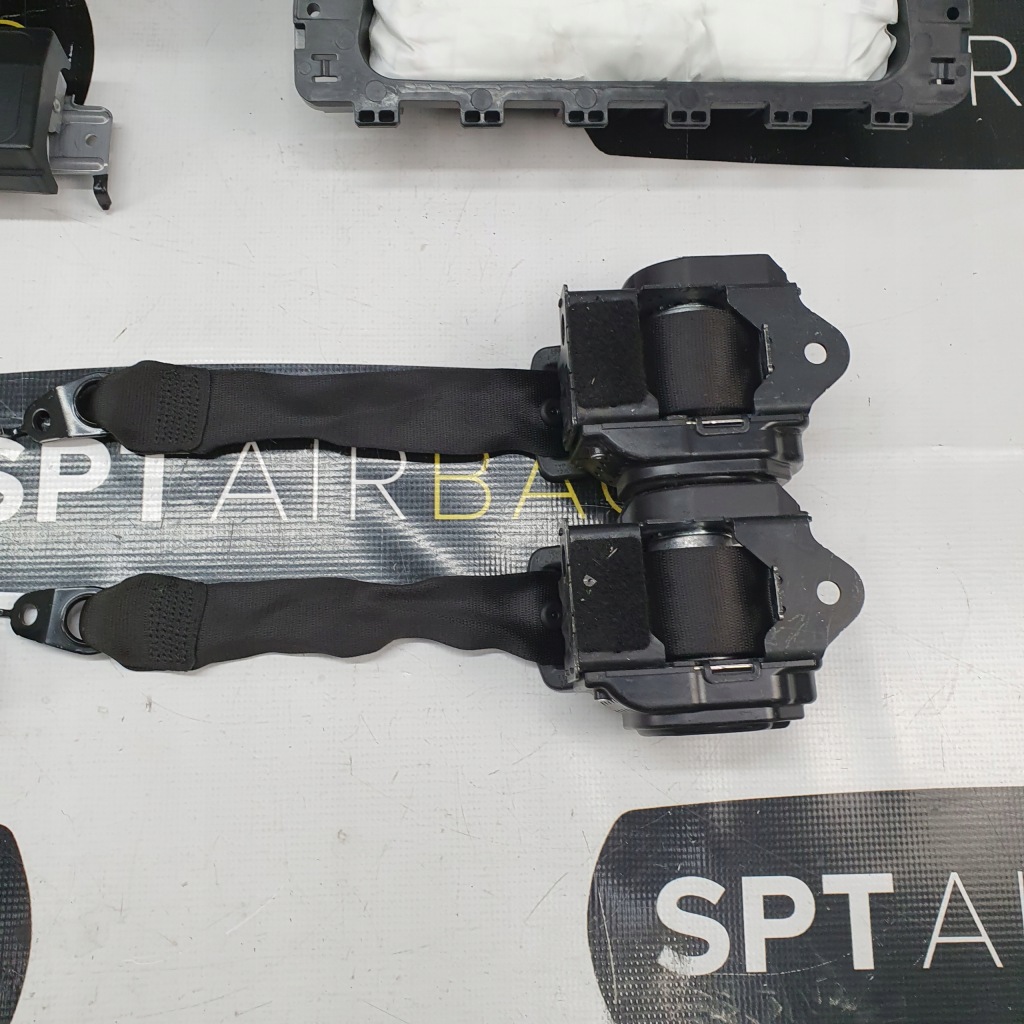 фото №13, Bmw 7 g11 g12 панель приладів панель  панель приладів pulpit подушки безпеки подушка безпеки ремені stare повернення