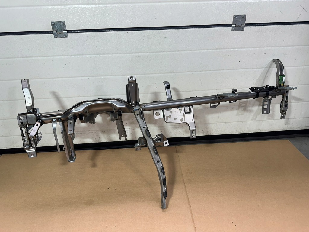 Каркас панелі, каркас консолі, підсилювач mercedes eqa w243, h243 європа Недорого