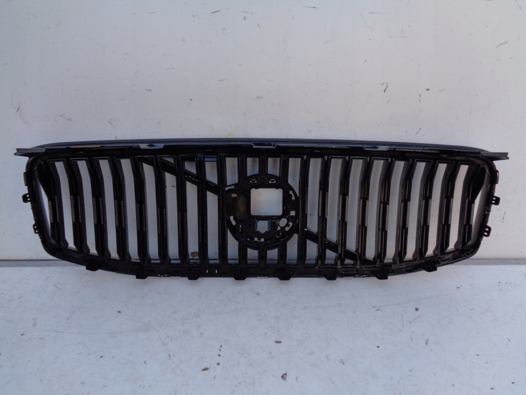 фото №5, Решітка радіатора решітка радіатора volvo xc60 ii 20- lift