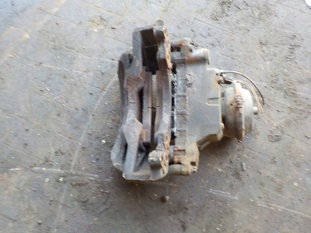 фото №7, Magnum dxi 460 суппорт левый перед 68324862-6