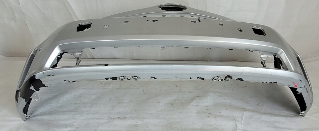 Бампер перед передній toyota prius + plus 2012- 52119-47440 / 52119-47240 Зі Шроту