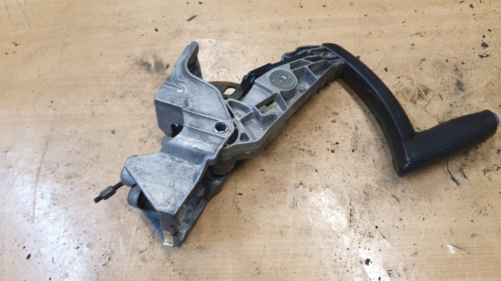 фото №1, Audi a3 8p важіль гальма ручного