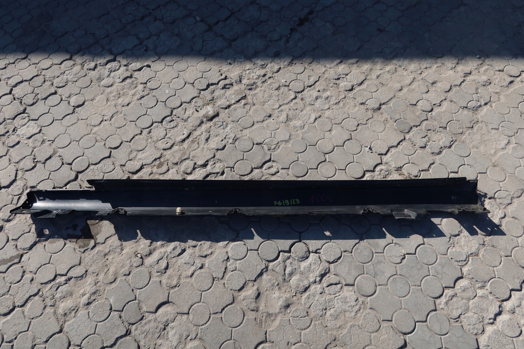 фото №9, Mercedes-benz оригінальний номер a2056907002 накладки порогові