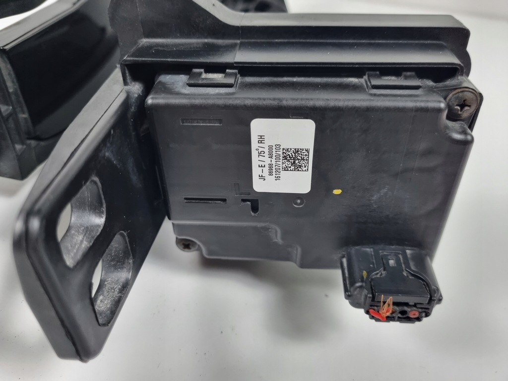 фото №7, Kia воздуховод воздуха жалюзи впуск 86968-a8000 правая 86968-a8000 левая