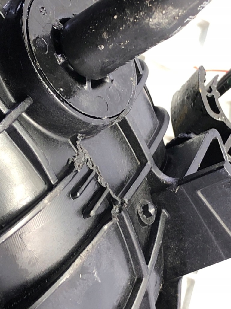 фото №5, Коллектор всасывающий vw golf vii 04e145749f 1.4 125km