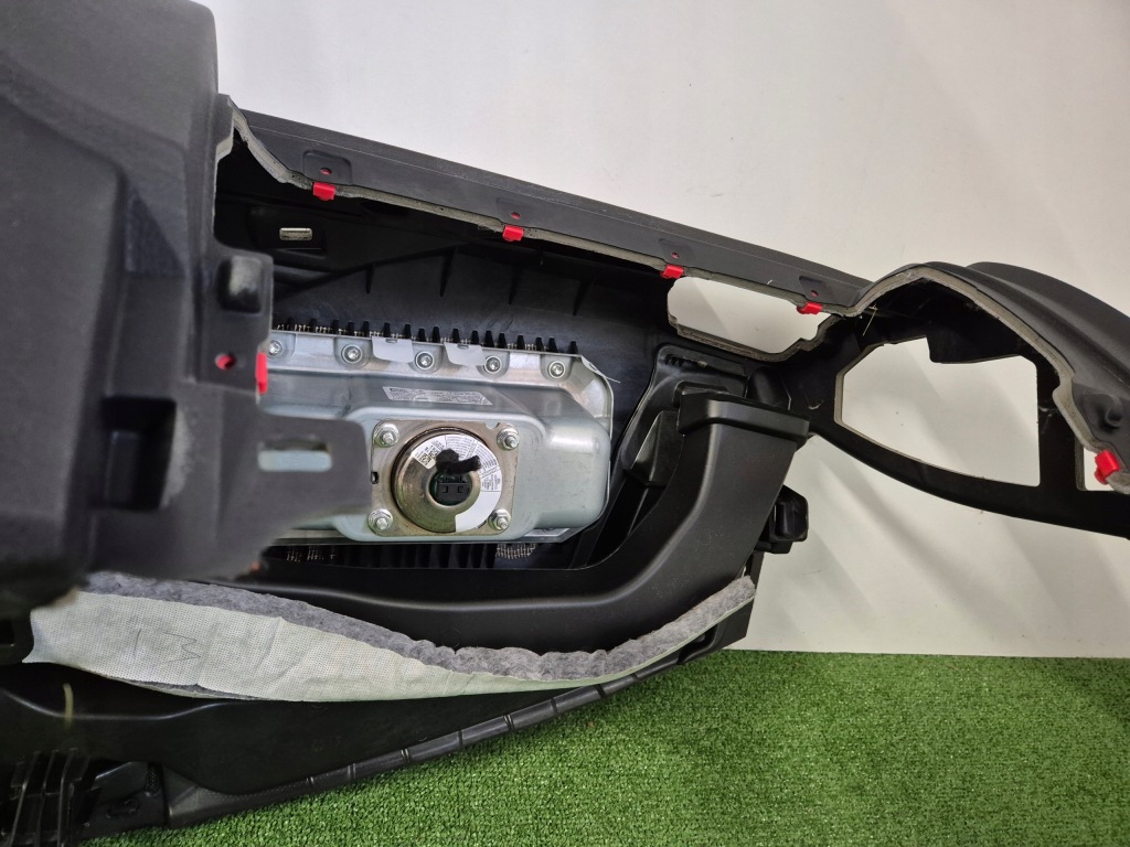 фото №15, Bmw f30 f32 f34 f36 консоль панель приладів приладова панель приладів подушка безпеки подушка oem