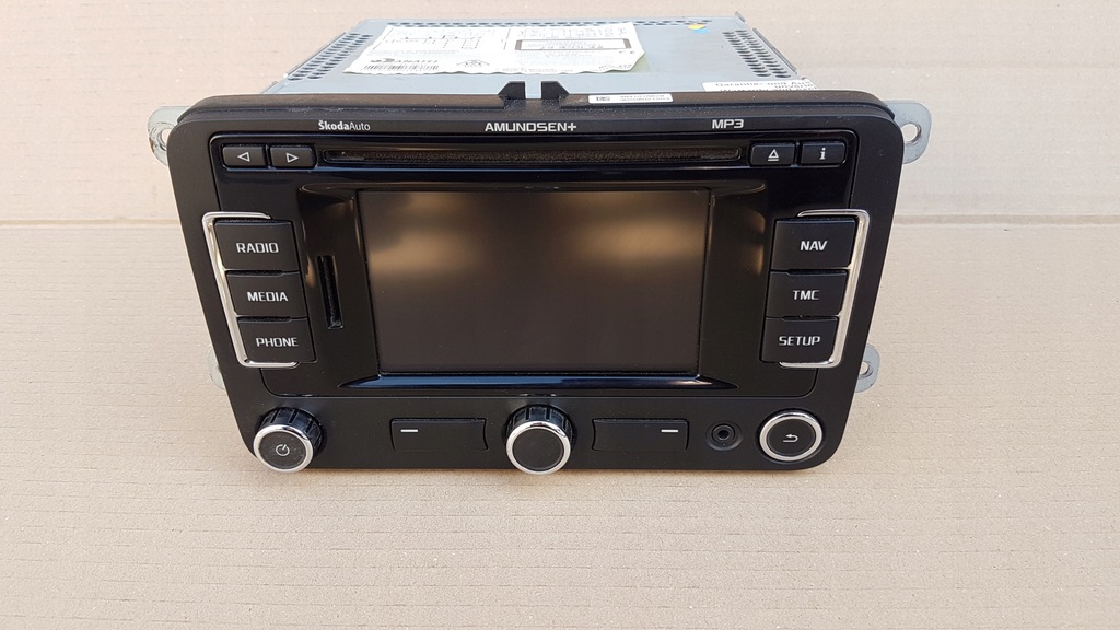 фото №1, Радио заводской cd 3t0035192e fabia ii roomster