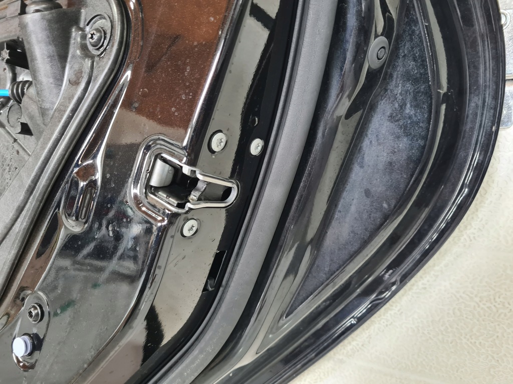 фото №16, Mercedes b-klasa w246 дверь правый задняя 191