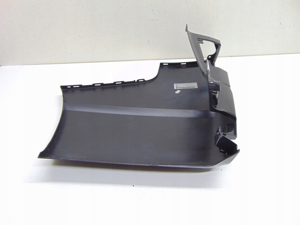 Уголок бампера задняя правый trafic iii vivaro с Разборки