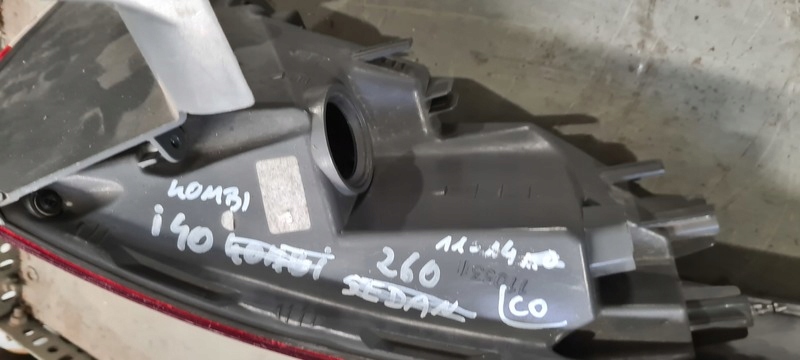 фото №2, Hyundai i40 com 12- лампа задня права