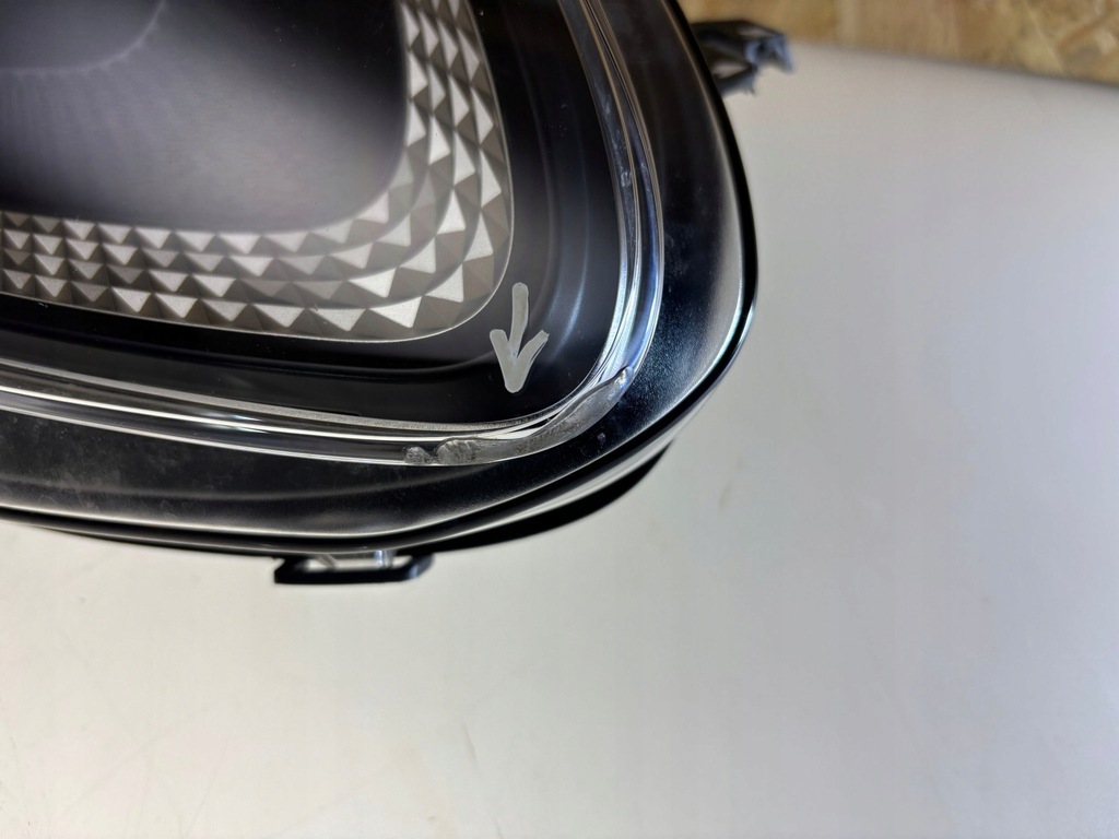 фото №7, Aston martin db12 2024 лампи передні