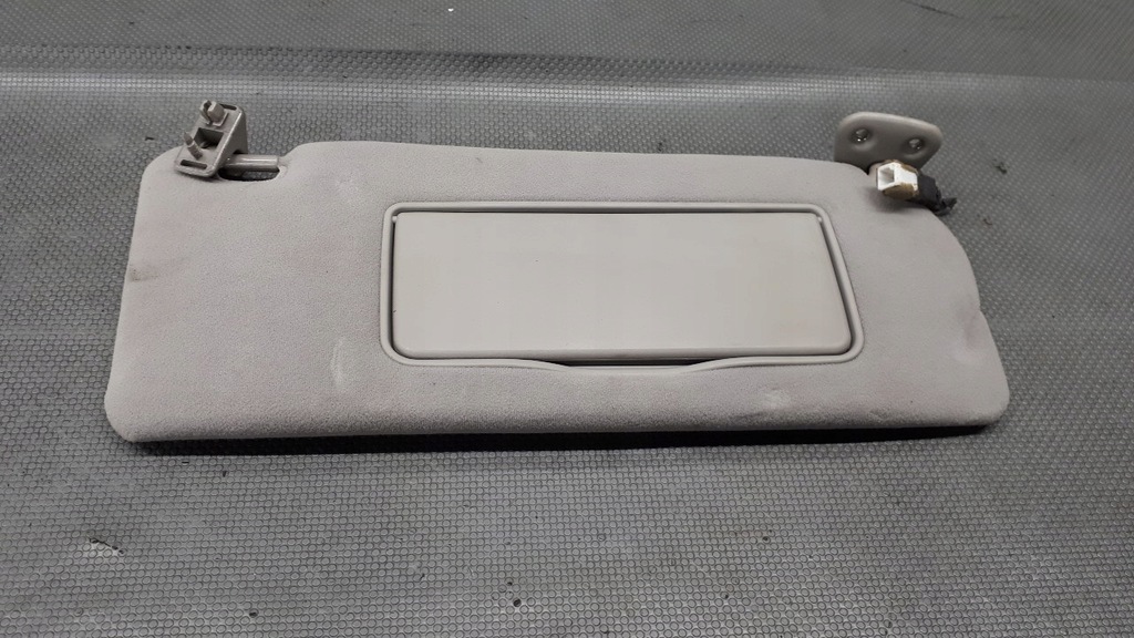 фото №1, Сонцезахисний козирок праве lexus is300