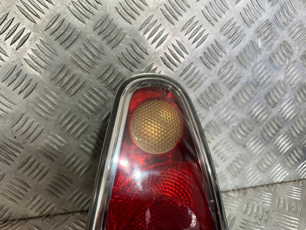 Mini r50 лампа задня права europa 7166958 в Україні