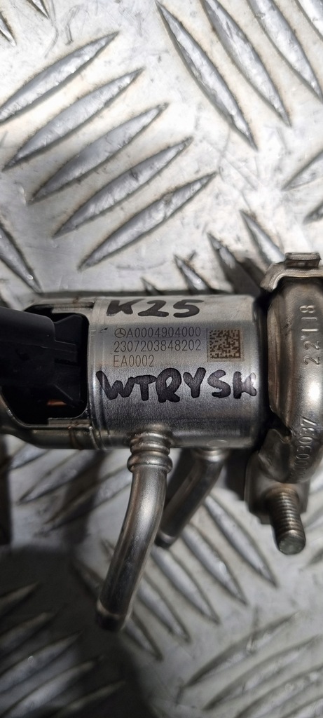 фото №11, Mercedes w247 h247 gla форсунка инжектор adblue a0004904000