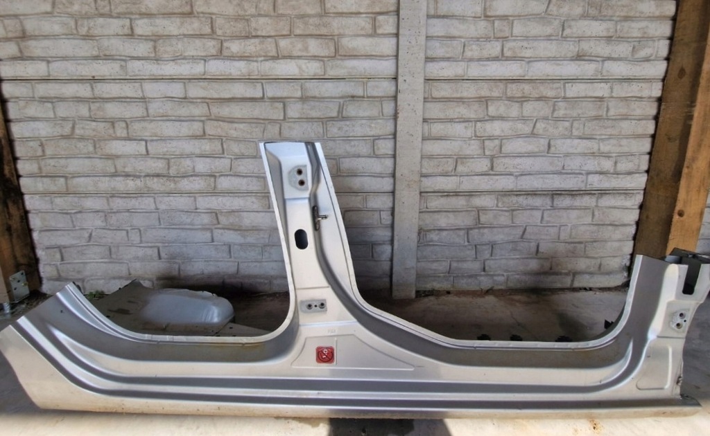 фото №1, Порог правый citroen ds4