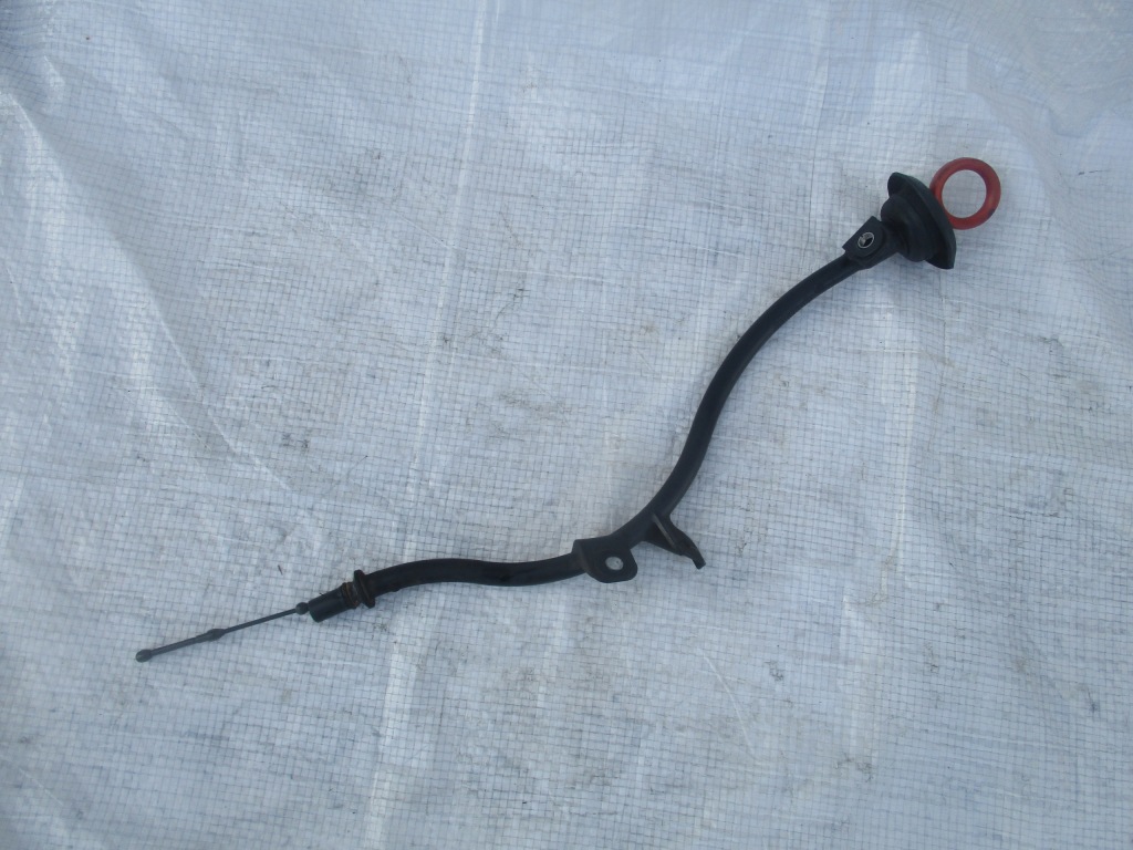 фото №1, Щуп щуп масла 2.0tdi audi a4 b8 a5 q5 a6 c6