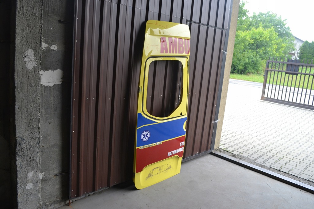 фото №2, Дверь левый задняя левая задние sprinter w907 w910 wysok