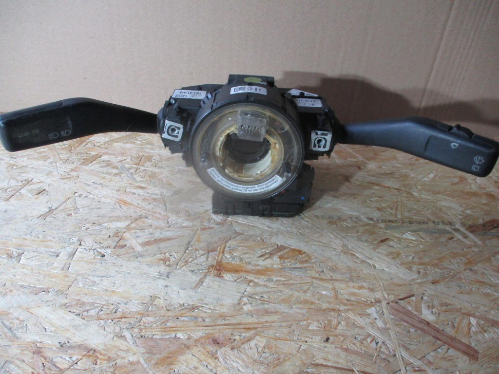 фото №1, Переключатель комбинированный лента audi a3 8p vw golf v plus 1k0959653