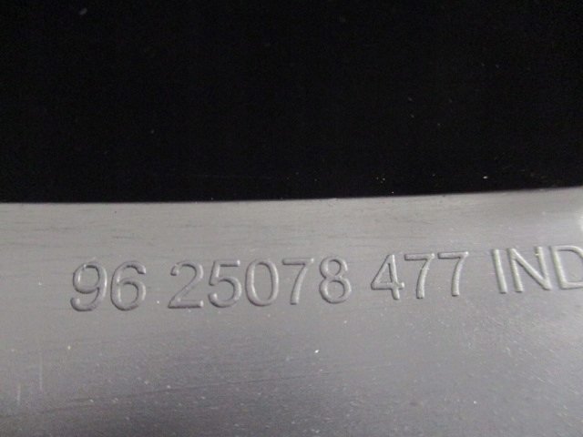 Peugeot 206 бампер передній новий оригінальний 7401n3 9625078477 Недорого