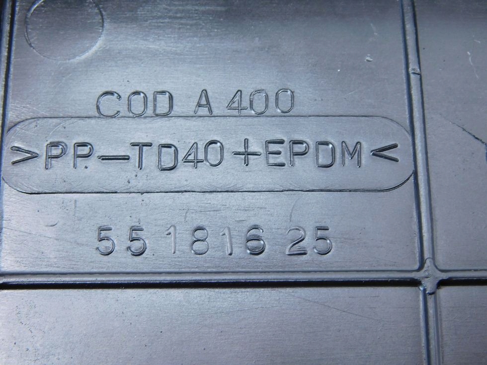 фото №11, Корпус захист розподільного валу alfa romeo 147 1.9 16v jtd 156 корпус ремінь