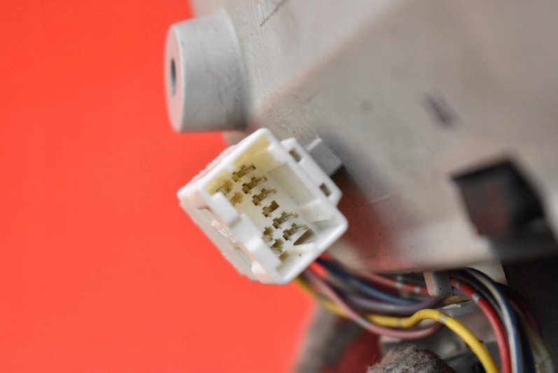 фото №10, Лампа освещение салона перед vc12-083 subaru outback 4 iv 09-12