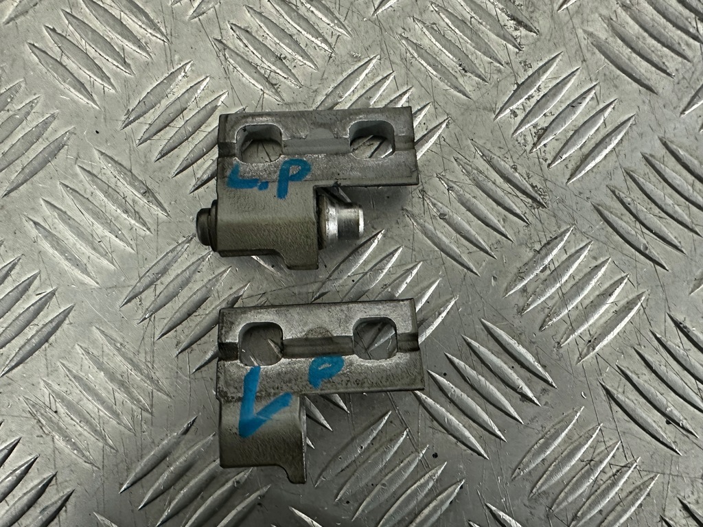 фото №2, Mini r56 петли дверь левая водитель чёрные a94/9