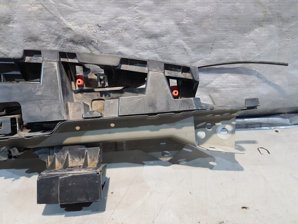 фото №14, Opel astra j lift защита верхний поперечина передний 13264477 + замок капот