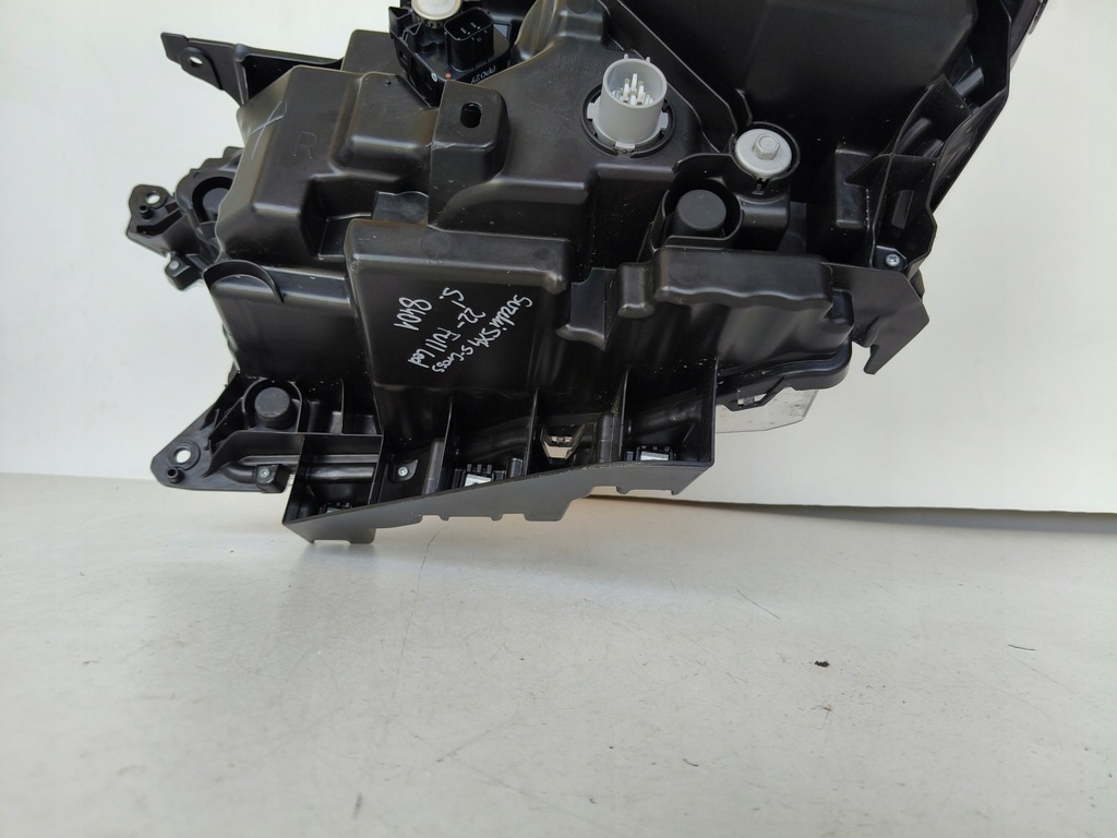 фото №9, Лампа права фара suzuki sx4 s-cross 22- full led